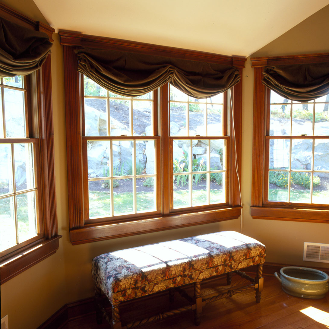 Picturesque home Window seat